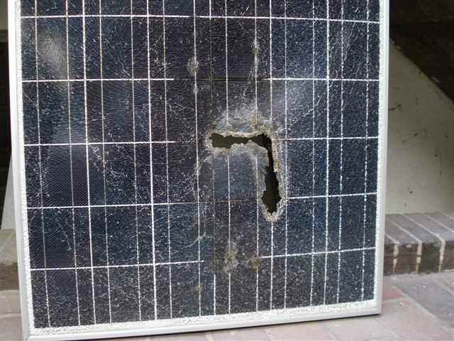 Опасност от пожар поради дъга в модул 1.jpg