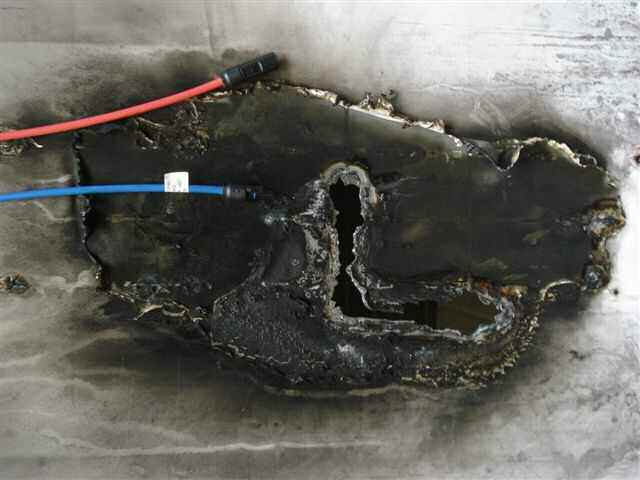 Опасност от пожар поради дъга в модул 2.jpg